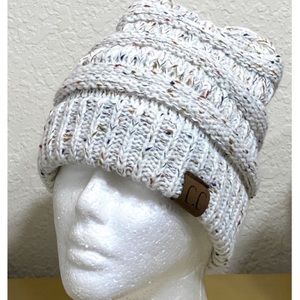 C.C. Exclusive Cable Knit Beanie Hat